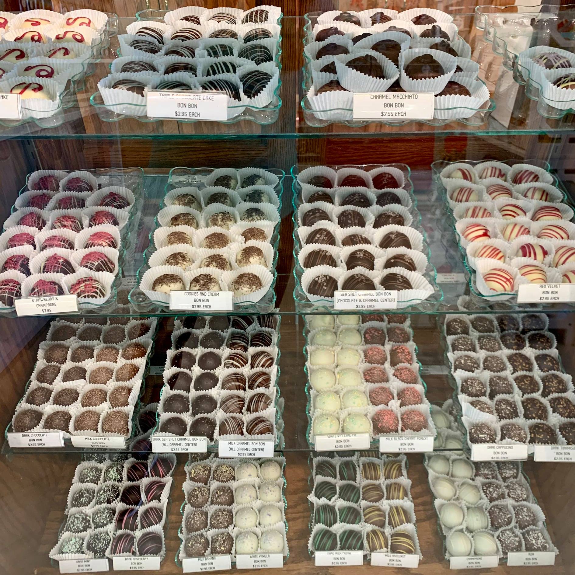 les bonbons♡ LES BONBONS: Delve Into Our Artistry in Every Chocolate Bite